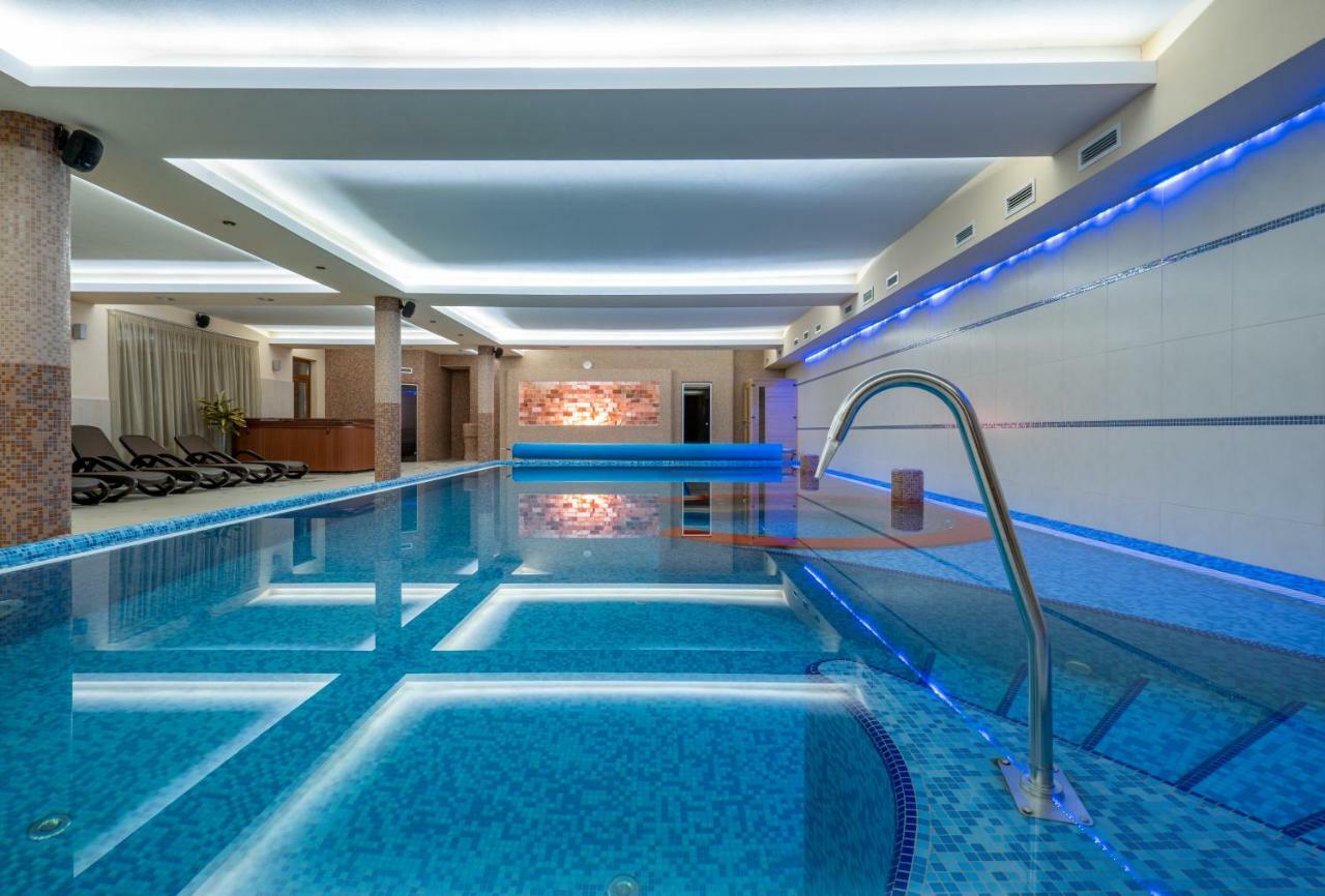 Doresz Wellness Panzio Bed and Breakfast Újhartyán Esterno foto