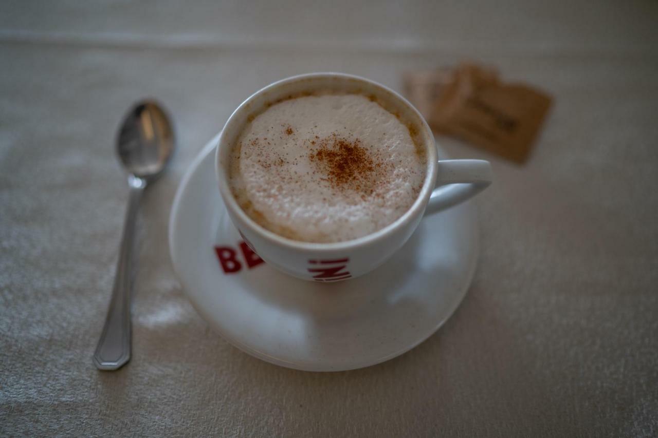 Doresz Wellness Panzio Bed and Breakfast Újhartyán Esterno foto