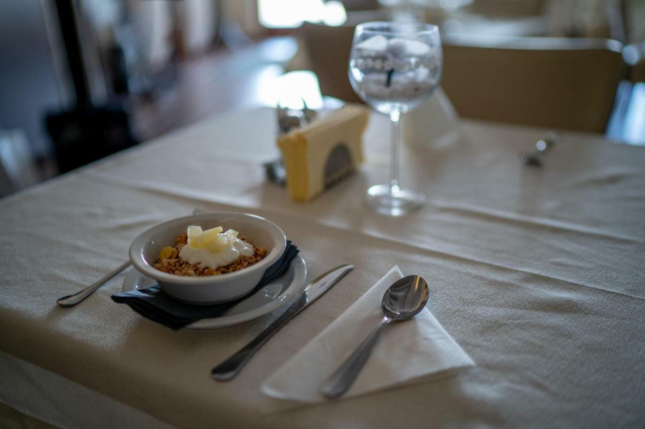 Doresz Wellness Panzio Bed and Breakfast Újhartyán Esterno foto